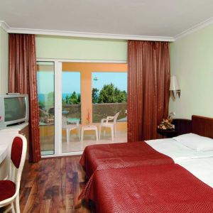 Hotel Queens Park le Jardin
