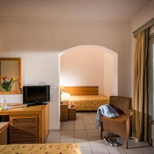 Hotel Annabelle Beach Resort