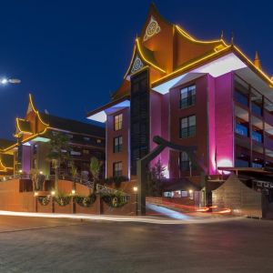 Siam Elegance Resort and Spa Hotel