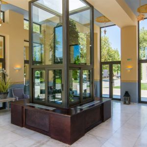Hotel Olympian Bay