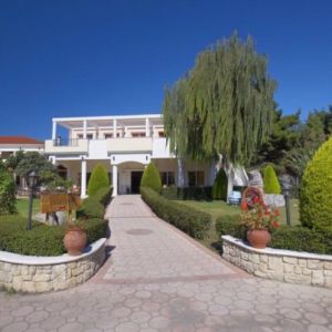 Hotel Chrousso Village