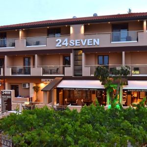24 Seven Boutique Hotel
