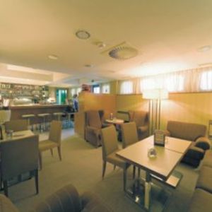 Hotel Lek
