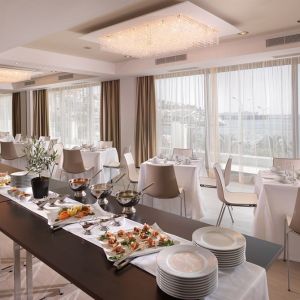 Airotel Galaxy Hotel