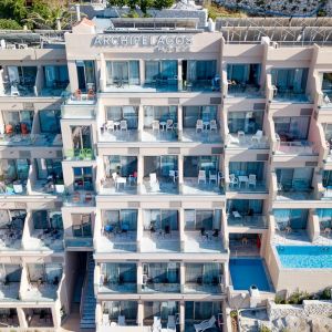 Archipelagos Hotel