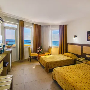Hotel Kleopatra Beach