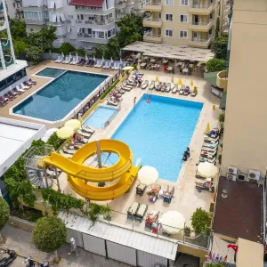 Hotel Kleopatra Beach