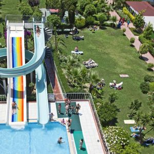 Hotel Titan Garden