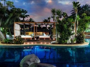 Hotel H10 Conquistador