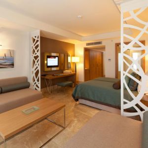 Hotel Paloma Oceana Resort