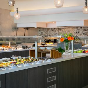 Vangelis Hotel and Suites
