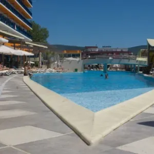 Hotel Glarus SB