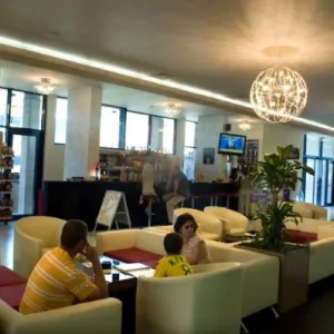 Hotel Glarus SB