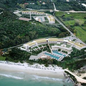 Hotel Eleon Grand Resort