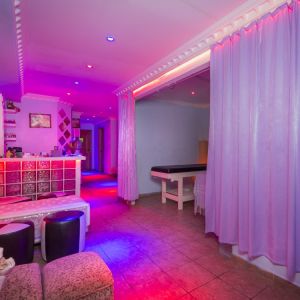 Hotel Kleopatra Ada