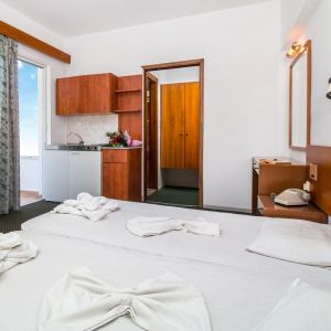 Hotel Achousa
