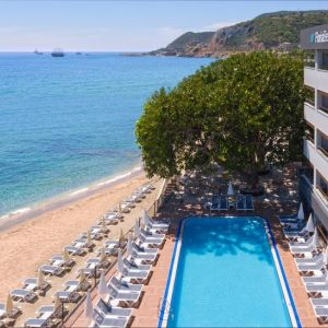 Floria Beach Hotel