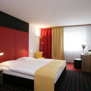 Hotel Senator