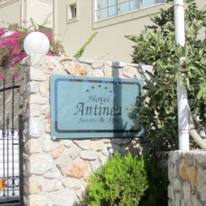 Hotel Antinea Suites and Spa