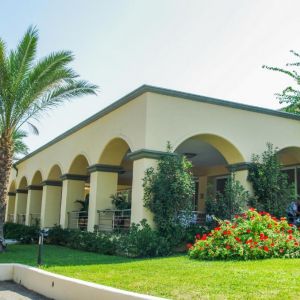 Hotel Kipriotis Maris and Suites