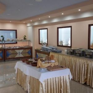 Poseidonia Hotel and Apartments