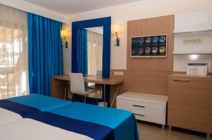 AQI Pegasos World Hotel