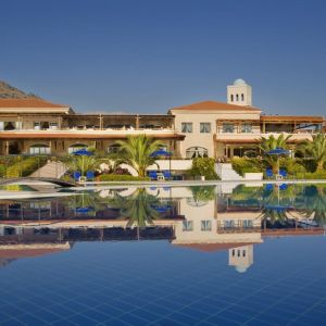 Hotel Pilot Beach Resort and Spa