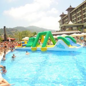Hotel Utopia World