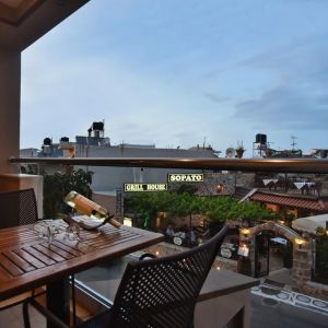 24 Seven Boutique Hotel