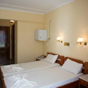 Hotel Dimitris Paritsa