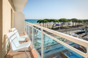 Hotel Alegria Maripins