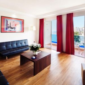 Hotel Europe Playa Marina
