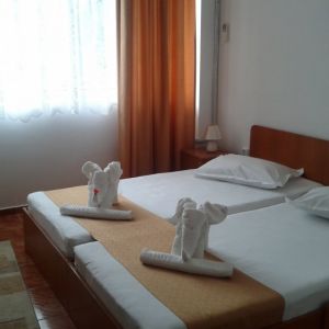 Hotel Sirius