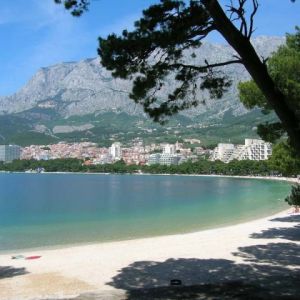 Apartamente Private Duga