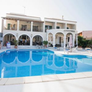 Hotel Across Opera Blue (Ex. Hotel Omiros)