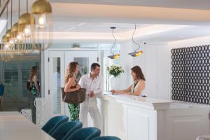 Hotel Mari Kristin Beach