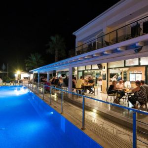 Hotel Kavos Plaza