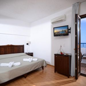 Hotel Hersonissos Village