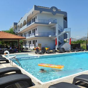 Maritime Hotel