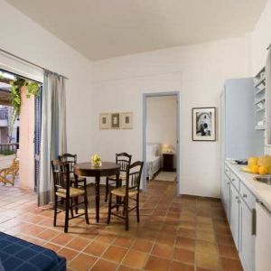 Hotel Candia Park Village
