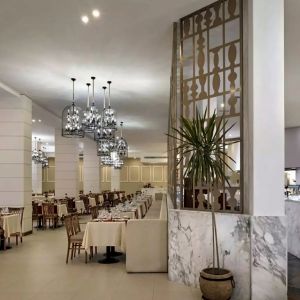 Hotel Coral Sea Holiday Resort