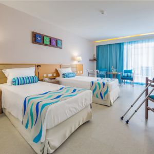 Hotel Cavo Maris Beach