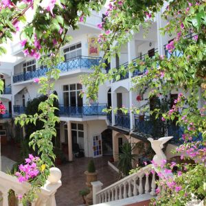 Hotel Castello di Rodi