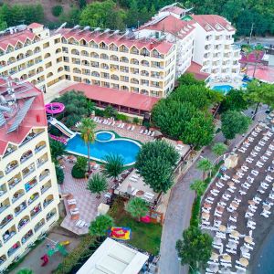 Hotel Golmar Beach