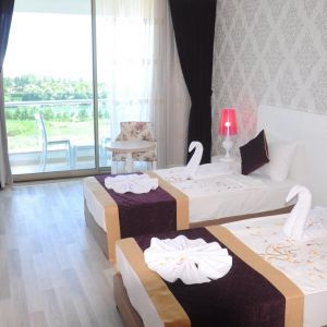 Hotel Raymar