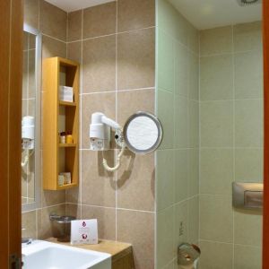 Trendy Side Beach Hotel