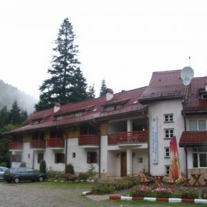 Pensiunea Montana