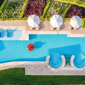 Cornelia Azure Vilas Belek