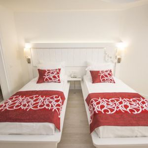 Laguna Beach Alya Resort