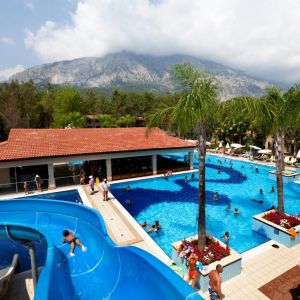 Champion Holiday Village